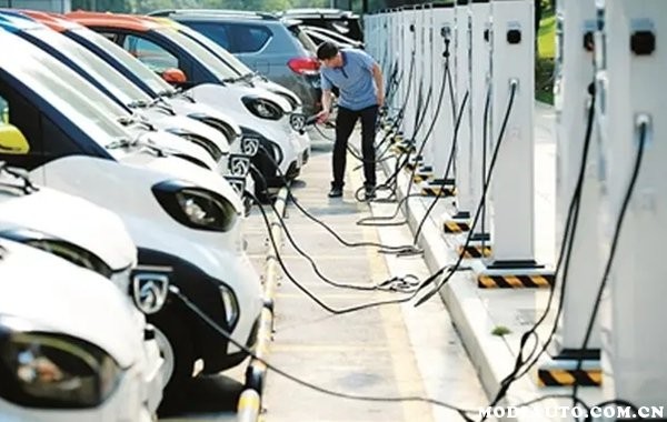 關(guān)于汽車充電樁智慧出行新選擇的未來展望！