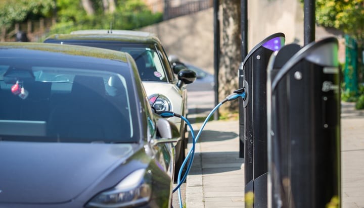 汽車充電站的設立：你需要了解哪些手續(xù)