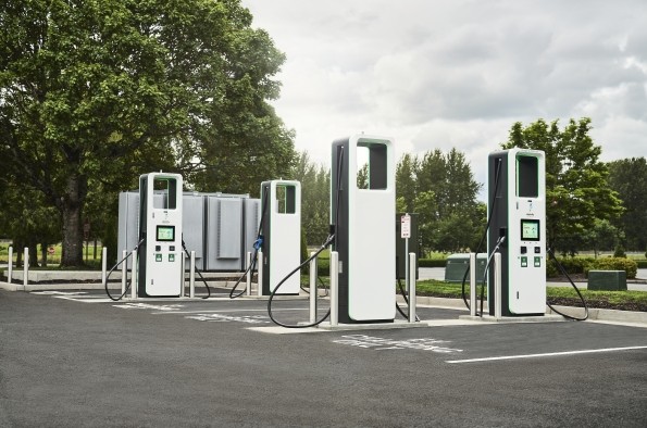 汽車充電樁要多少錢？全面成本分析揭秘