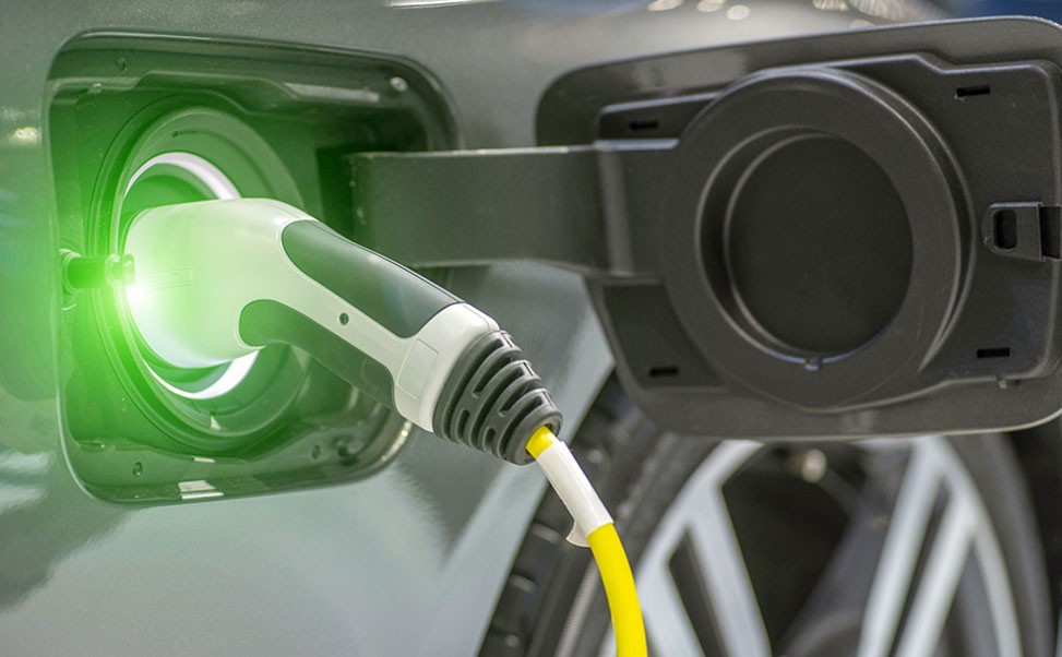 康普利汽車充電樁的市場定位策略有哪些？
