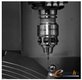 數(shù)控系統(tǒng)智能加工功能在大型精密模具制造中的應(yīng)用