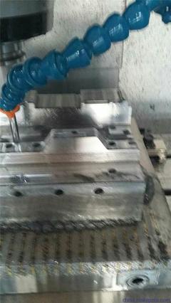 江蘇精密鑄鐵模具圖片,江蘇精密鑄鐵模具圖片大全,吳中經(jīng)濟(jì)開發(fā)區(qū)越溪隆創(chuàng)模具經(jīng)營部-10-